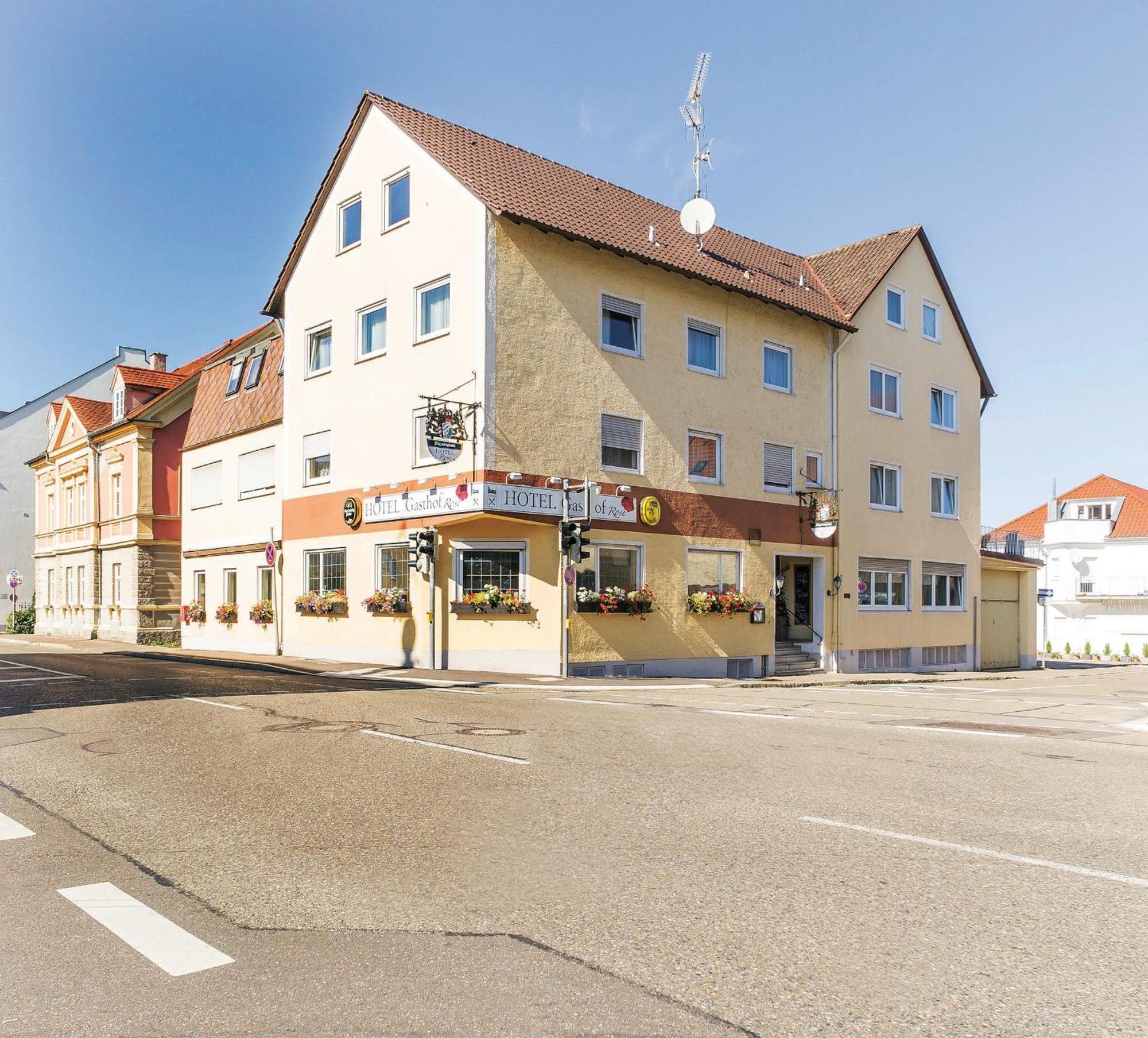Hotel Gasthof Rose 金茨堡 外观 照片